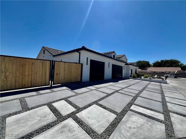 5790 Westwind Road, Las Vegas, NV 89118