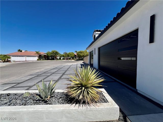 5790 Westwind Road, Las Vegas, NV 89118