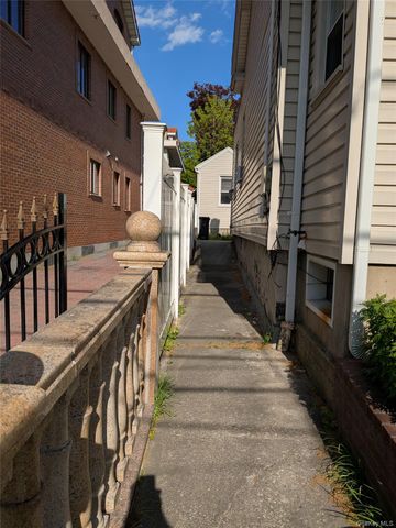 18-41 124th Street, College Point, NY 11356