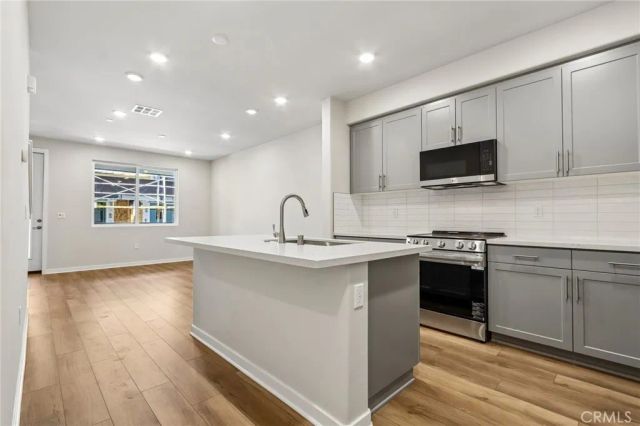 9536 Hannah Way, Riverside, CA 92503