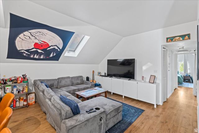 859 S 900 E, Salt Lake City, UT 84102