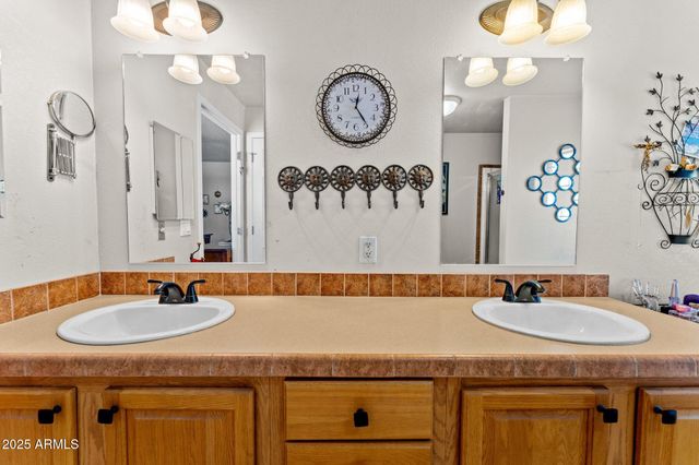 70932 US HIGHWAY 60 --, Wenden, AZ 85357