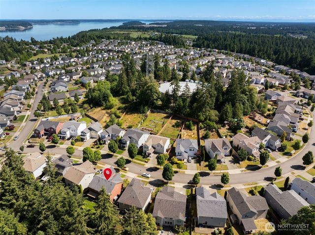 1315 Foreman St, Dupont, WA 98327