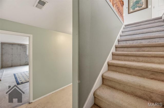 20611 London Lane, Waynesville, MO 65583