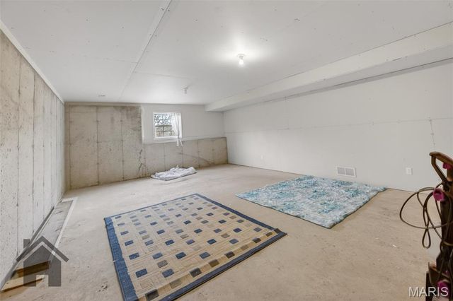 20611 London Lane, Waynesville, MO 65583