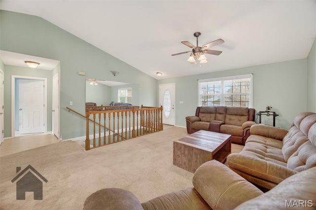 20611 London Lane, Waynesville, MO 65583