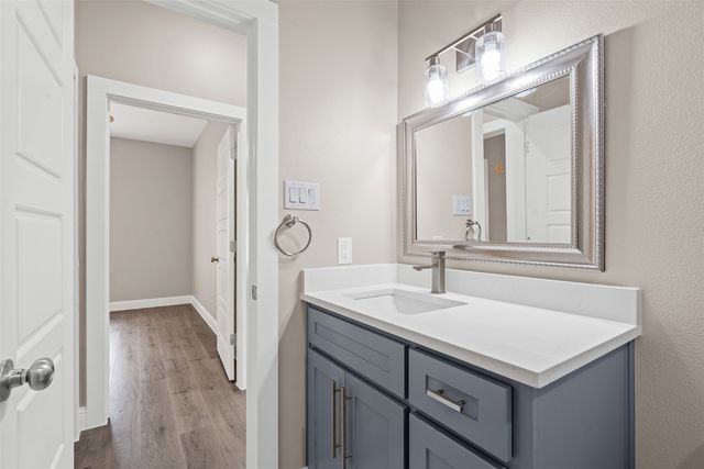 913 Pease River Drive, Granbury, TX 76048