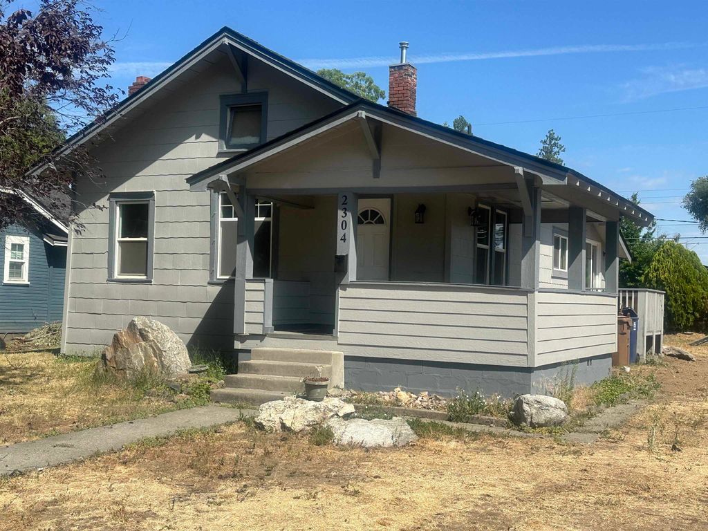 2304 W Glass St, Spokane, WA 99205