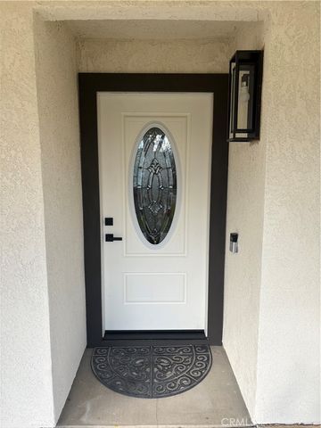 16854 Sholic St, Victorville, CA 92395