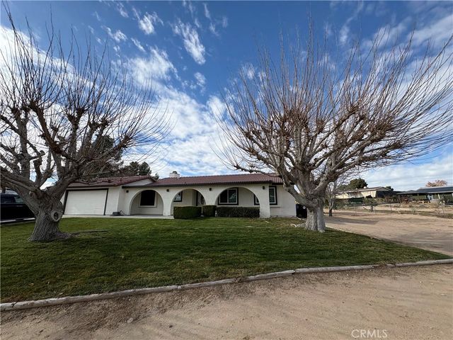 16854 Sholic St, Victorville, CA 92395