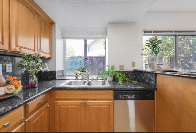 1016 Gordon Street, Milpitas, CA 95035