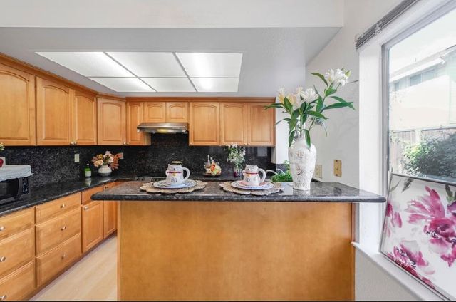 1016 Gordon Street, Milpitas, CA 95035
