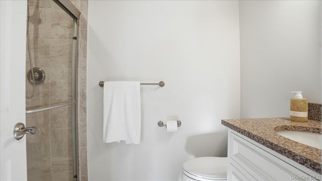 62 Knolls Drive, Stony Brook, NY 11790