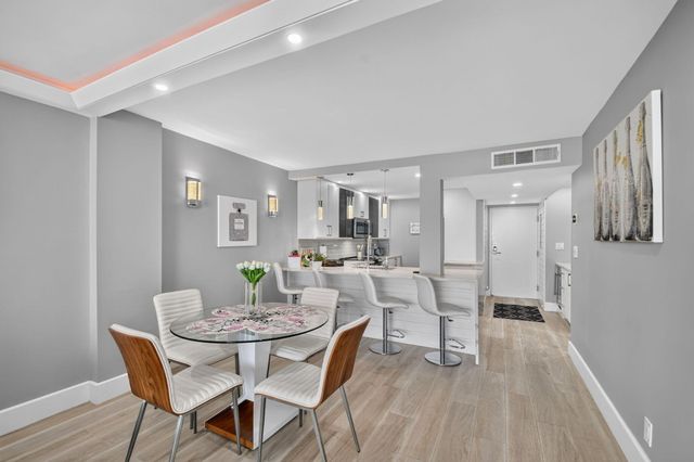3580 S OCEAN Boulevard 4F, South Palm Beach, FL 33480