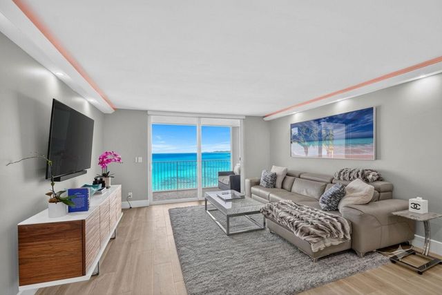 3580 S OCEAN Boulevard 4F, South Palm Beach, FL 33480