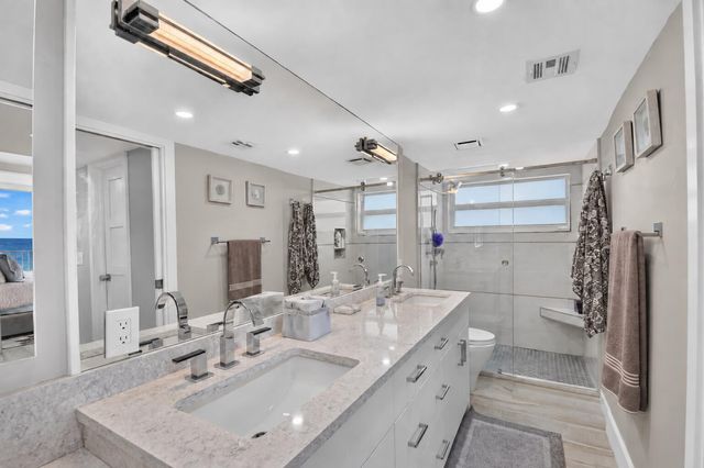 3580 S OCEAN Boulevard 4F, South Palm Beach, FL 33480