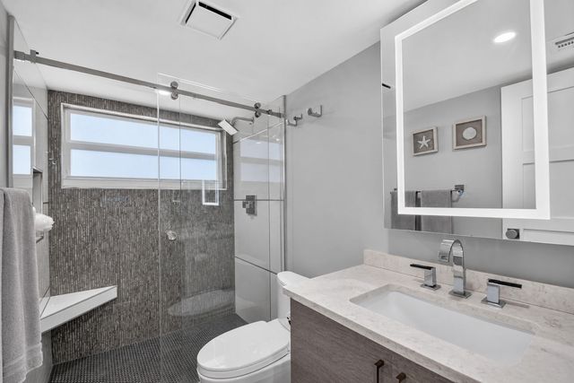 3580 S OCEAN Boulevard 4F, South Palm Beach, FL 33480