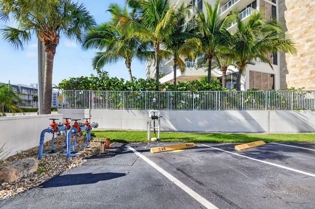 3580 S OCEAN Boulevard 4F, South Palm Beach, FL 33480