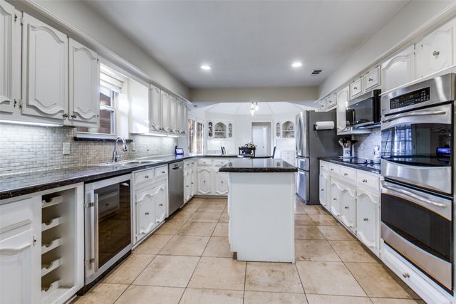 15881 Nedra Way, Dallas, TX 75248