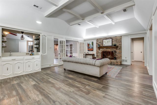 15881 Nedra Way, Dallas, TX 75248