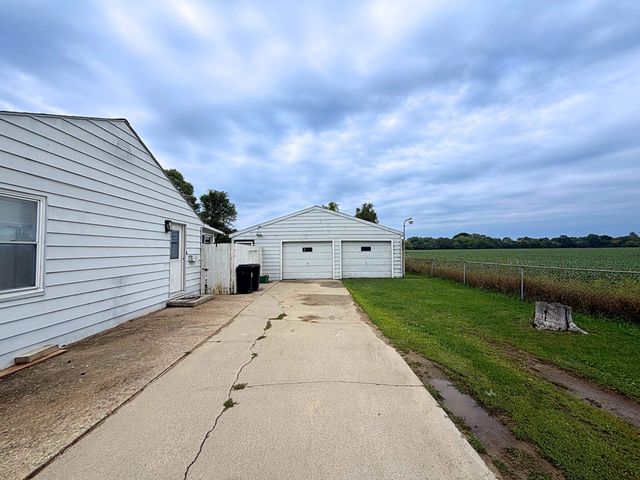 5095 Rose Lane, Flint, MI 48506