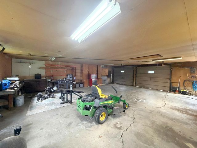 5095 Rose Lane, Flint, MI 48506