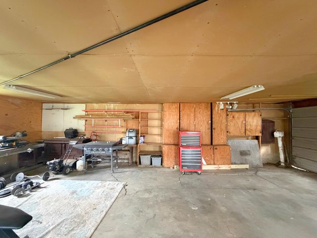 5095 Rose Lane, Flint, MI 48506