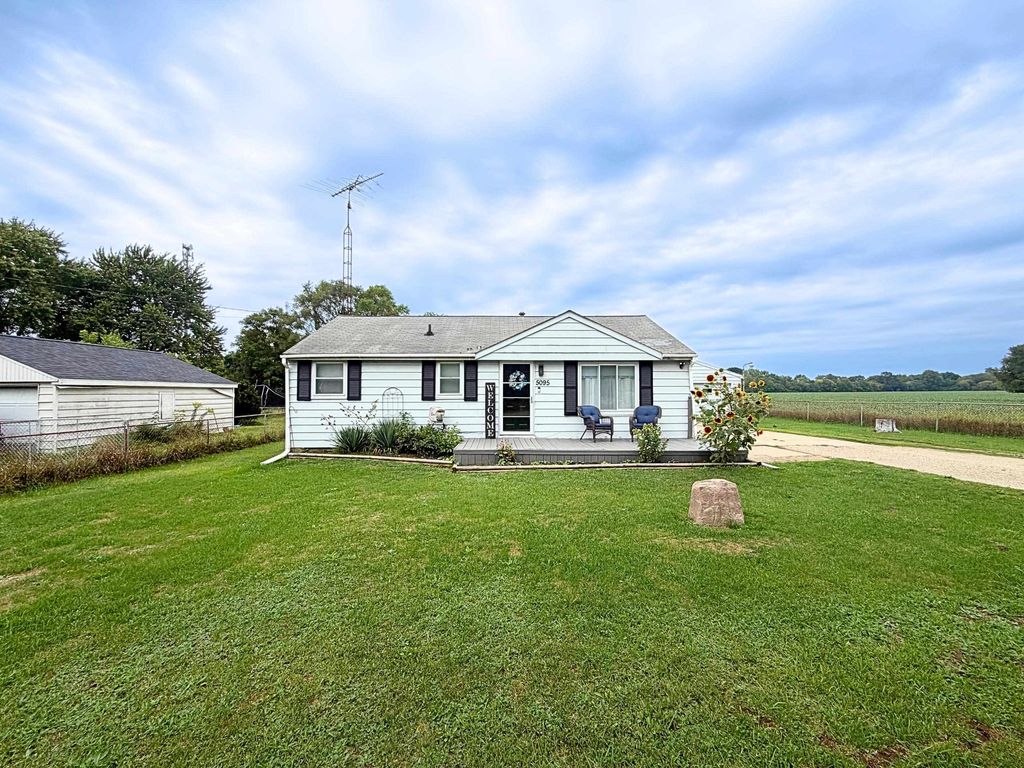 5095 Rose Lane, Flint, MI 48506