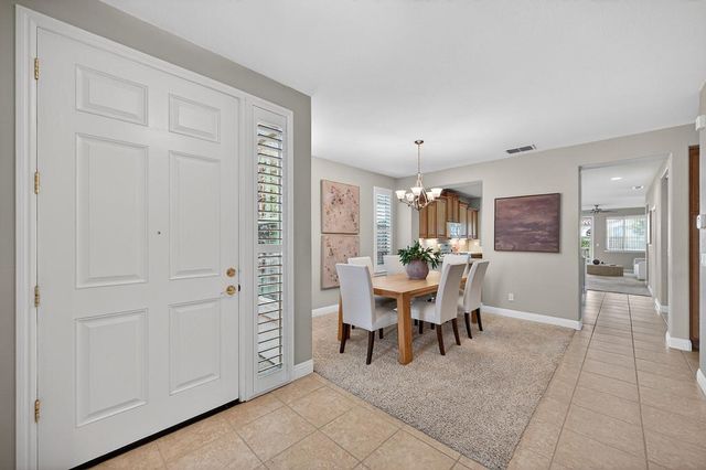 2145 Ryedale Ln, Sacramento, CA 95835