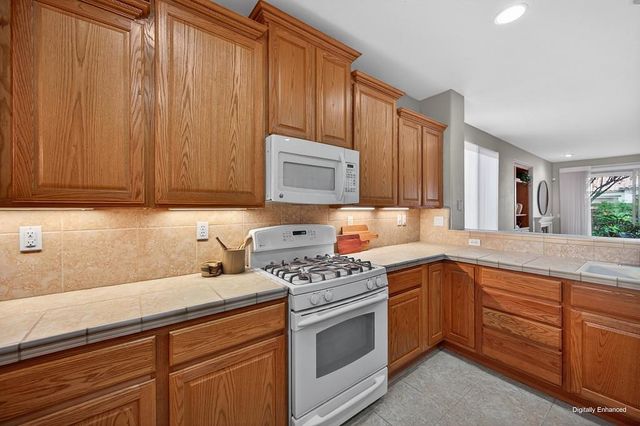 2145 Ryedale Ln, Sacramento, CA 95835