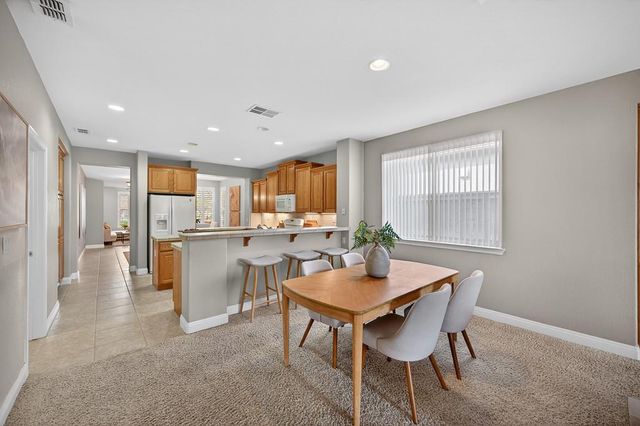 2145 Ryedale Ln, Sacramento, CA 95835