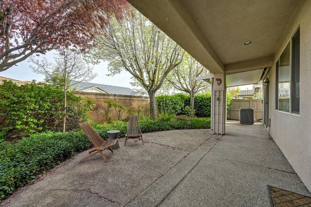 2145 Ryedale Ln, Sacramento, CA 95835