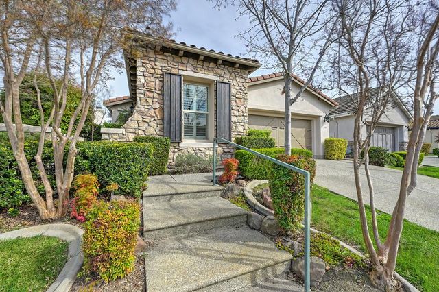 2145 Ryedale Ln, Sacramento, CA 95835