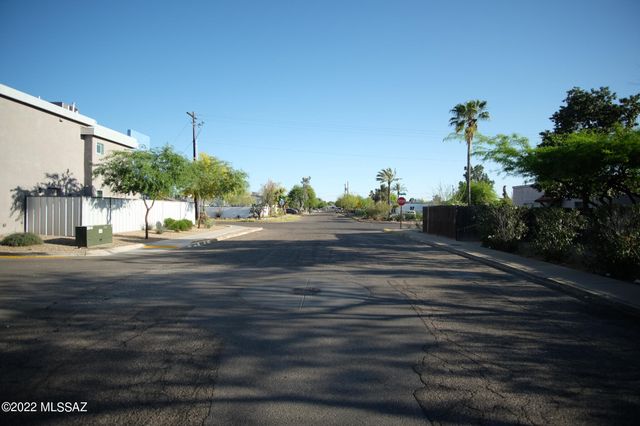 3003 N Euclid Avenue, Tucson, AZ 85719