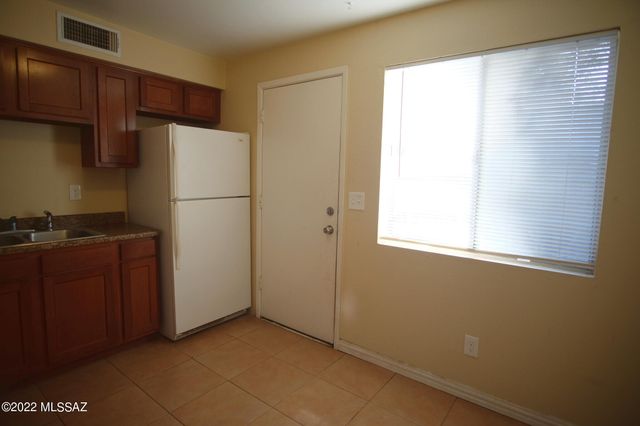 3003 N Euclid Avenue, Tucson, AZ 85719