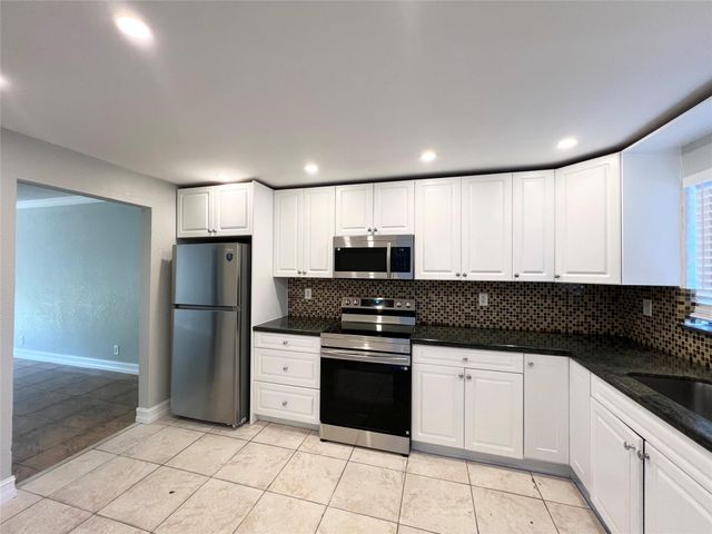 3100 Coral Springs Drive 1C, Coral Springs, FL 33065