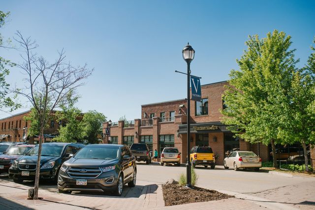 4651 Obsidian Way, Victoria, MN 55386