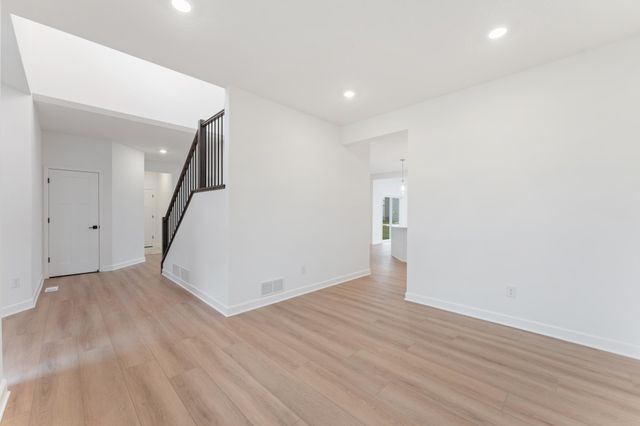 4651 Obsidian Way, Victoria, MN 55386