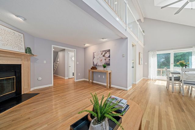 9 Powder Hill Way 9, Westborough, MA 01581