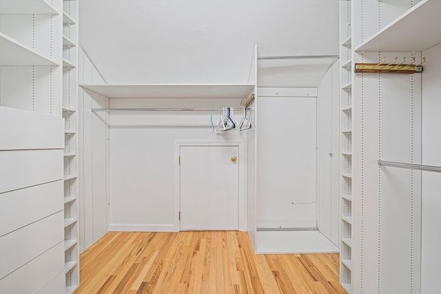 9 Powder Hill Way 9, Westborough, MA 01581