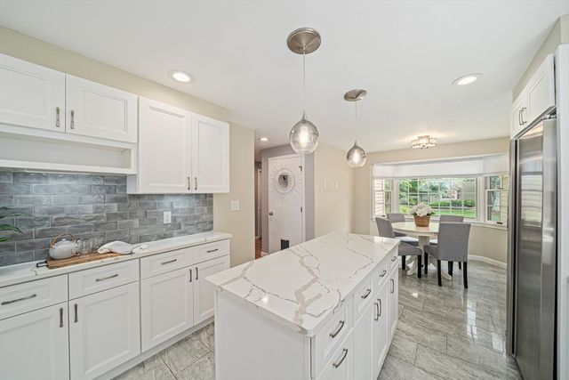 9 Powder Hill Way 9, Westborough, MA 01581