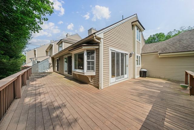 9 Powder Hill Way 9, Westborough, MA 01581