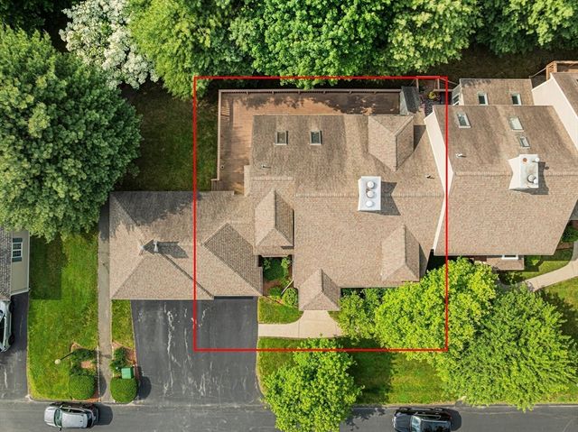 9 Powder Hill Way 9, Westborough, MA 01581
