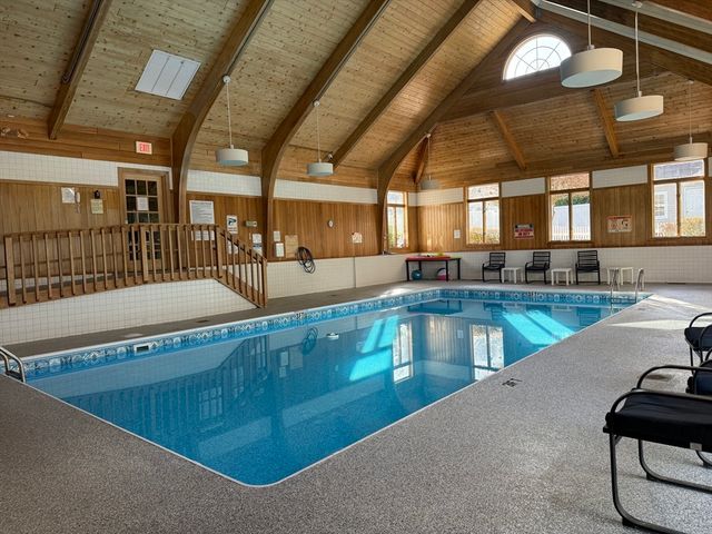 9 Powder Hill Way 9, Westborough, MA 01581