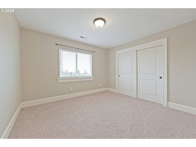 14739 Se BADGER CREEK Rd, Happy Valley, OR 97086