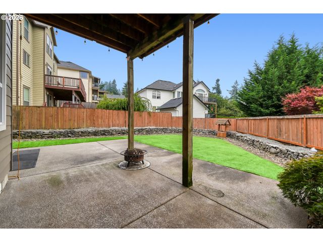 14739 Se BADGER CREEK Rd, Happy Valley, OR 97086