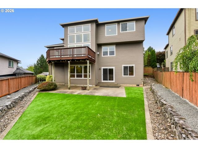 14739 Se BADGER CREEK Rd, Happy Valley, OR 97086