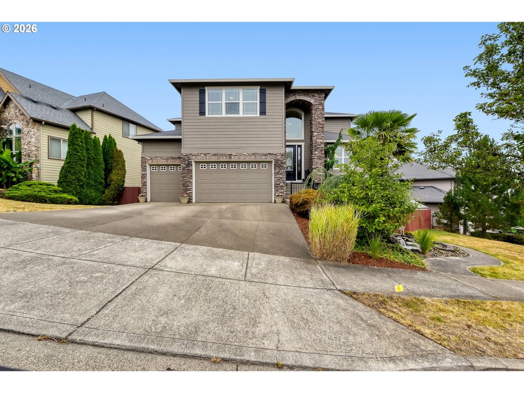 14739 Se BADGER CREEK Rd, Happy Valley, OR 97086