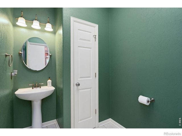 2014 Mainsail Drive, Fort Collins, CO 80524