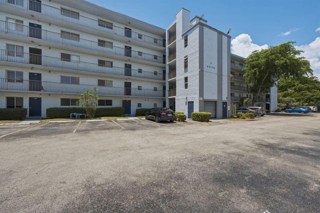 8620 N Sherman Circle 204, Miramar, FL 33025